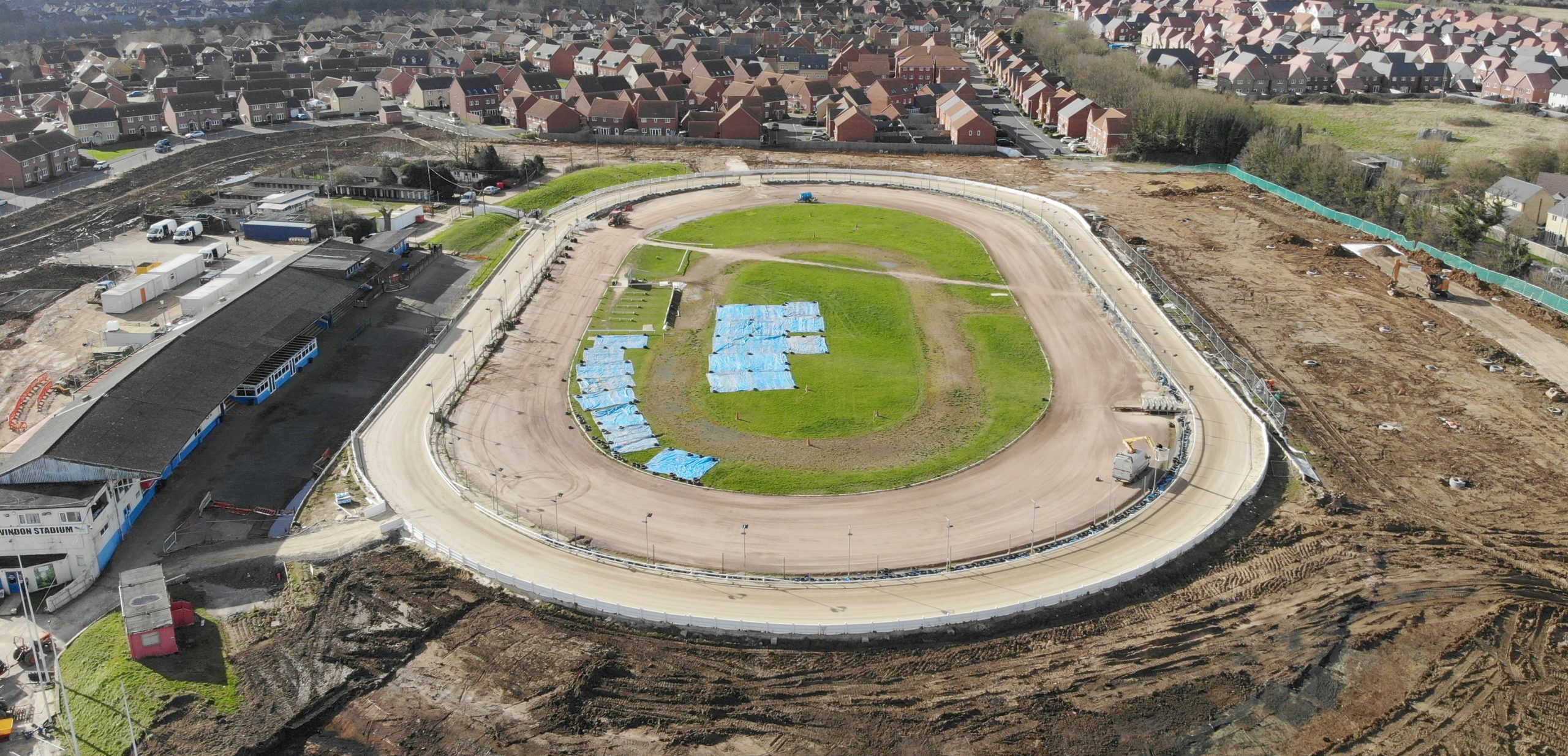 SWINDON'S UNDERGROUND MOVEMENT Greyhound Star News from the