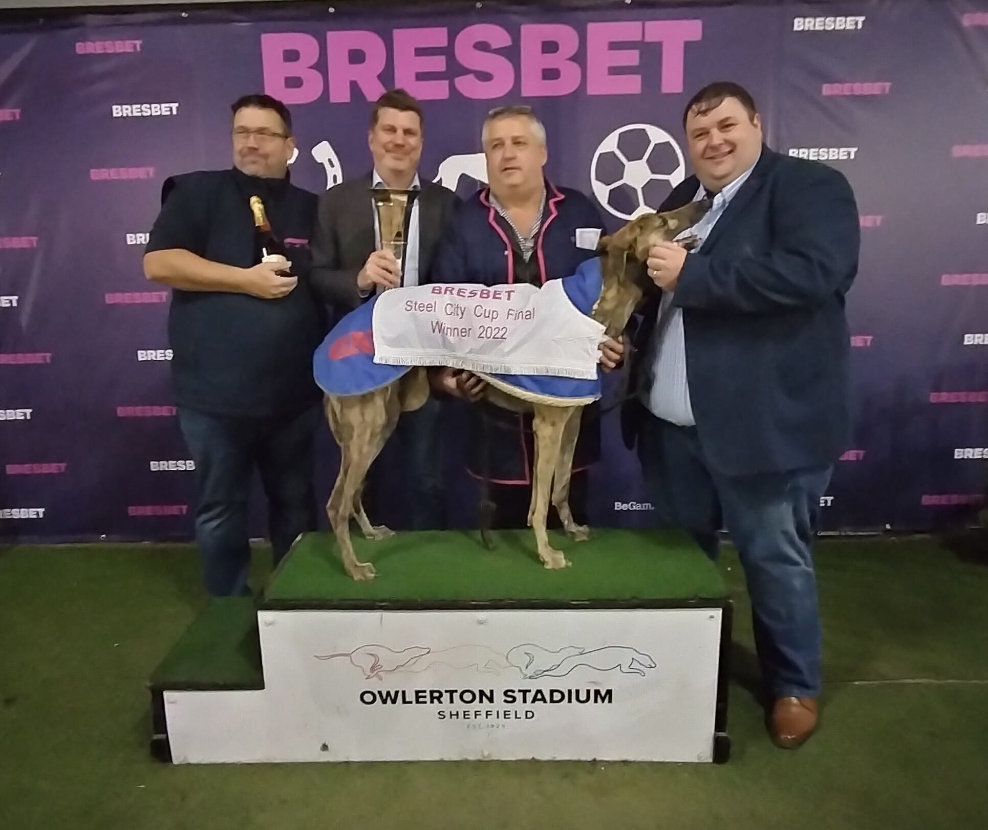 Classy Goofy Lands The Steel City Cup (Updated With Video) Greyhound Star News from the